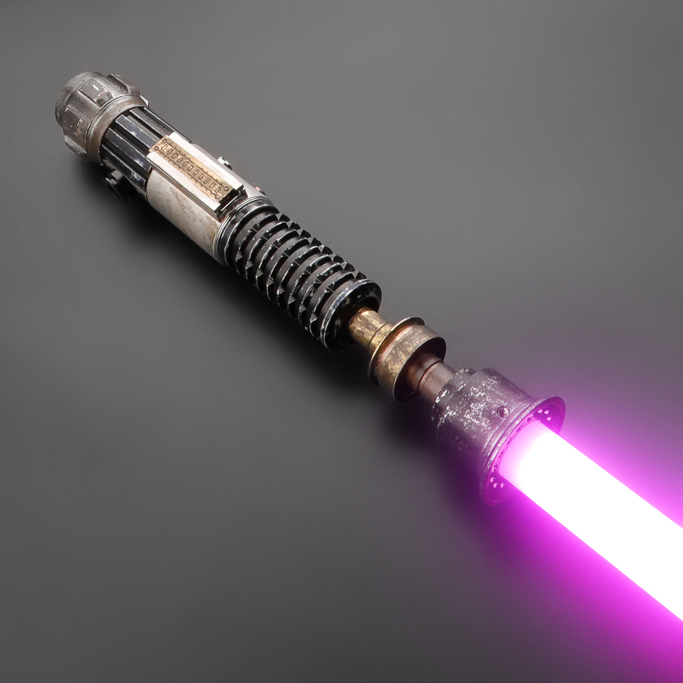 Mark - Two Weathered - KenJo Sabers - Star Wars Lightsaber replica Jedi Sith - Best sabershop Europe - Nederland light sabers kopen -