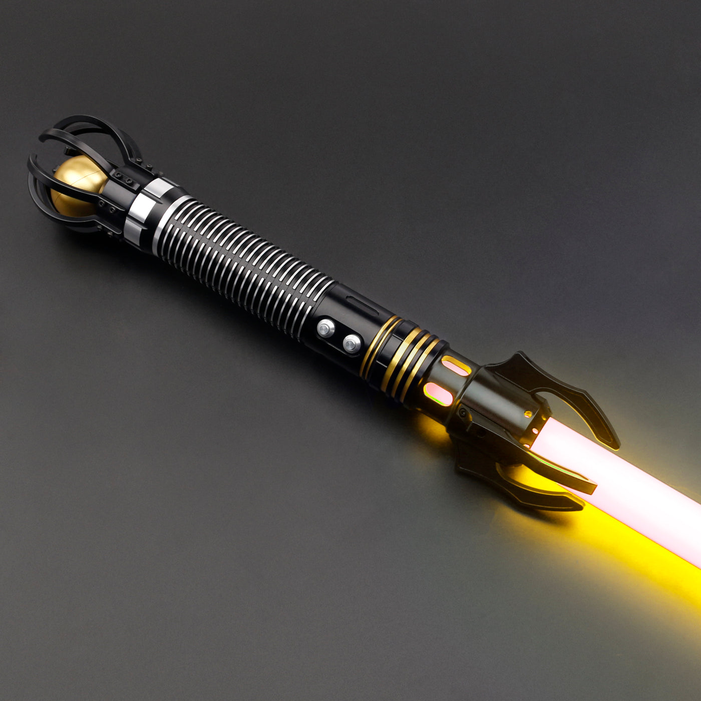Cosmic Strike - KenJo Sabers - Premium RGB Baselit - Star Wars Lightsaber replica Jedi Sith - Best sabershop Europe - Nederland light sabers kopen -